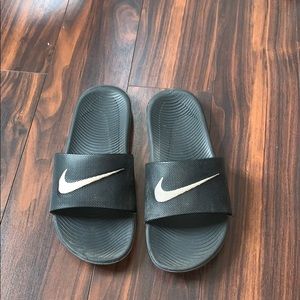 Used Nike slides
